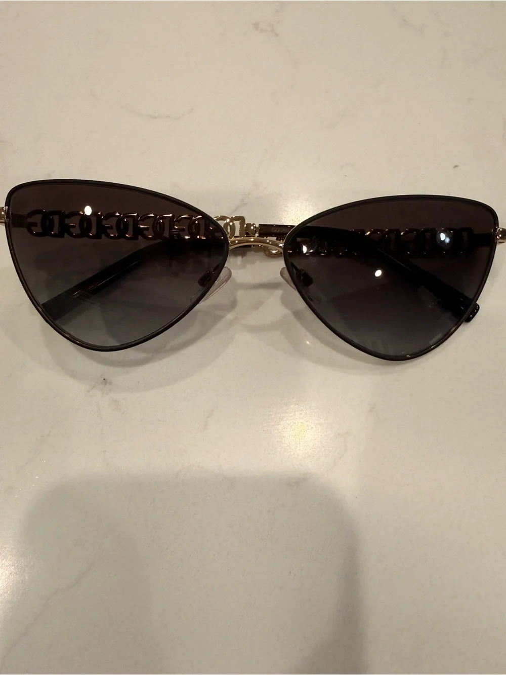 EUC Dolce & Gabbana Women's Sunglasses DG2290-13118G